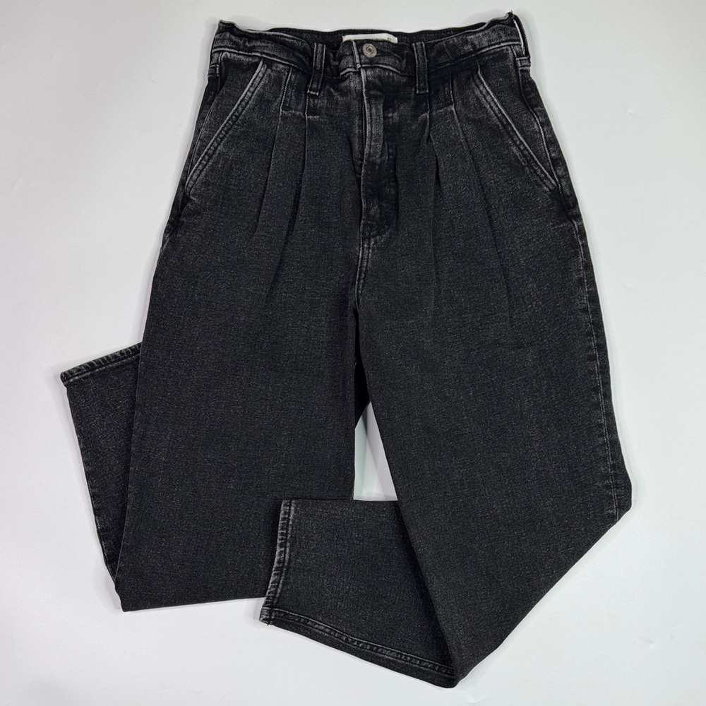 Abercrombie The '80s Mom Jean Ultra High Rise Black Jeans Size 27 4R